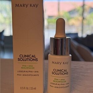 Mary Kay Clinical Solutions Resurfacer